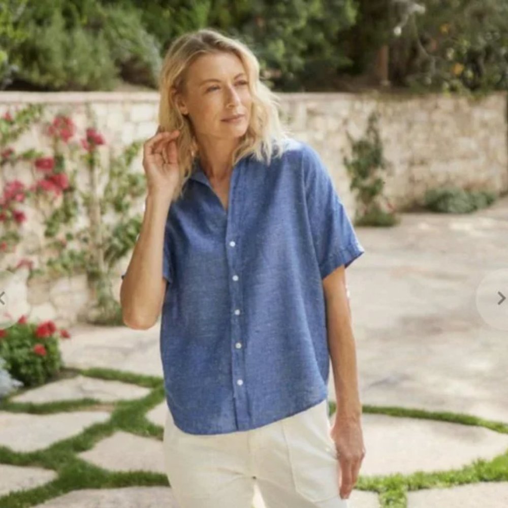 Frank & Eileen Rose Linen Button Down Shirt Size: S Blue